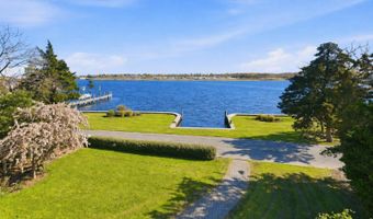 159 Harbor Inn Rd, Bayville, NJ 08721