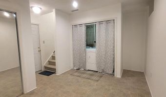 10 WOODFIELD Dr, Claymont, DE 19703