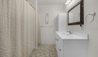 97 DRESDEN St, Astoria, OR 97103