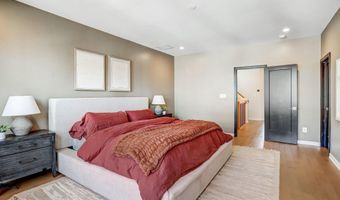 43404 FIFEVILLE Sq, Ashburn, VA 20148