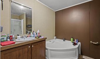 204 N Wickham St, Alvord, TX 76225