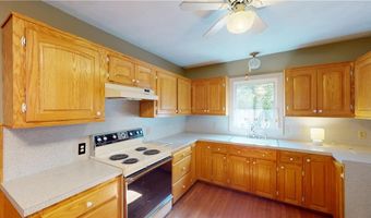 25 Phillip St, Coventry, RI 02816