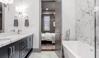 1526 SAINT ANN St, New Orleans, LA 70116