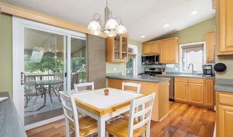 89 Rambling Rd, Amherst, NY 14051