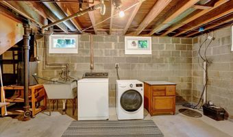 178 HONEYWELL Dr, Claymont, DE 19703