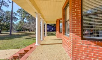112 River Oaks Dr, Bainbridge, GA 39819