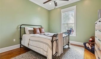 133 SEAL Dr, Arabi, LA 70032
