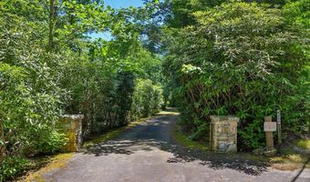2266 S 4th St, Highlands, NC 28741