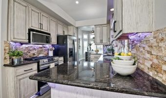 3358 Lake Circle Dr, Fallbrook, CA 92028
