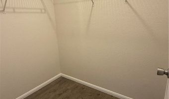 4360 WOODPINE Dr 106, Las Vegas, NV 89119