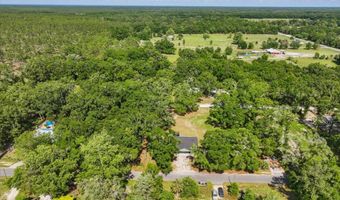 1180 Hough St, Bell, FL 32619