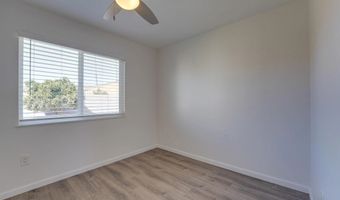 4816 Siesta Dr, Oceanside, CA 92057