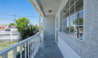 1654 W 216th St, Torrance, CA 90501