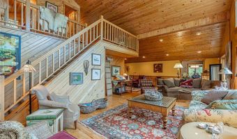 1116 Sand Lake Dr NW, Backus, MN 56435