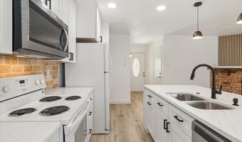 513 Windsor Dr, Allen, TX 75002