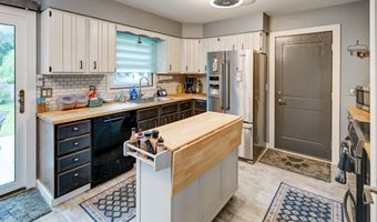 120 St Albans Ave, Madison, WI 53714