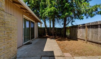 786 788 W QUINALT St, Springfield, OR 97477