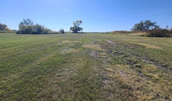 6-10 Pine St 6-10, Bottineau, ND 58318