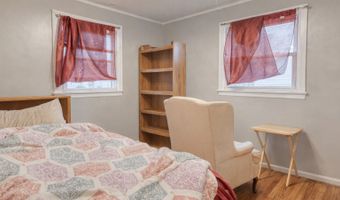 40 Cottage Grove Cir, Bloomfield, CT 06002