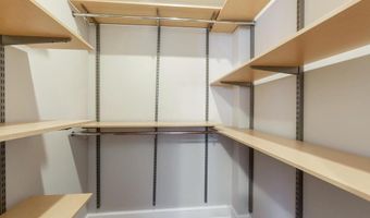 1121 24TH St NW 307, Washington, DC 20037