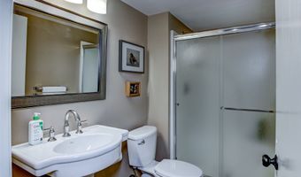 1312 Knollwood Trl, Altoona, WI 54720