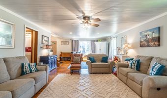 315 N York St, Albion, IN 46701