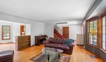 6337 Piping Rock Rd, Madison, WI 53711