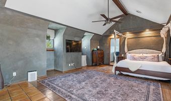 907 BROADMOOR St, Amarillo, TX 79106