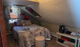 661 Washington St, Coventry, RI 02816