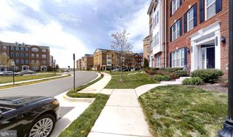 43138 THOROUGHFARE GAP Ter, Ashburn, VA 20148