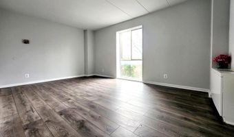 6011 EMERSON St 307, Bladensburg, MD 20710