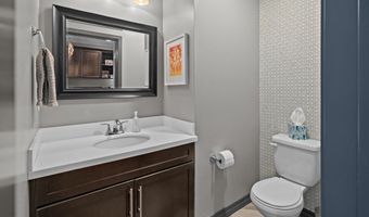 214 Antoni Gln 708, Escondido, CA 92025