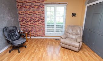 8841 Rocky Ridge Rd, Indianapolis, IN 46217