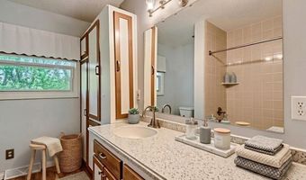 3260 Snelling Ave N, Arden Hills, MN 55112