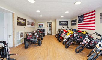 3159 Monroe Rd, Alma, MI 48801