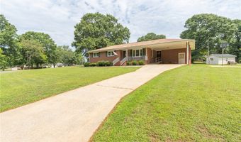 1020 Bern Cir, Anderson, SC 29626