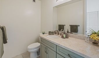 1160 Ala Napunani St 806, Honolulu, HI 96818