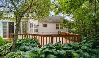 100 Rollingwood St, Amherst, NY 14221