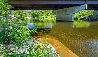 7 Goodrich Falls Rd, Bartlett, NH 03838