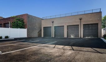 525 AVENUE E 2, Bayonne, NJ 07002