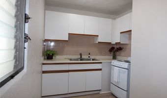 2134 A Citron St A, Honolulu, HI 96826