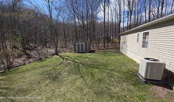 141 Old S Durham Hwy, Acra, NY 12405