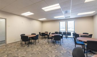 4436 Industrial Dr, Godfrey, IL 62002