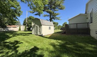 1203 S Van Buren St, Auburn, IN 46706