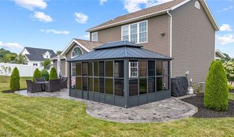 2480 Orchard Spring Cir, Alliance, OH 44601