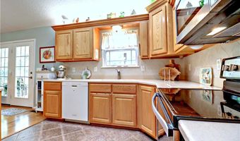 1 Bacton Ln, Bella Vista, AR 72714