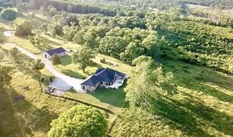 24352 St. Hwy Ee, Aurora, MO 65605