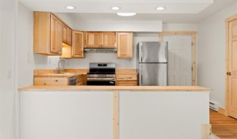 246 Broken Lance Dr 103, Breckenridge, CO 80424