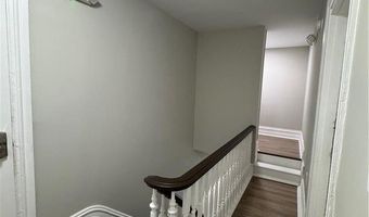 312 N 6th St 3A, Allentown, PA 18102