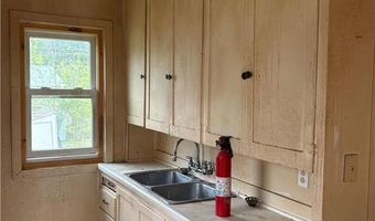 10 Hillside Ave NW, Akeley, MN 56433
